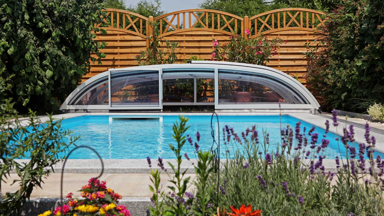 giardino-legno-fiori